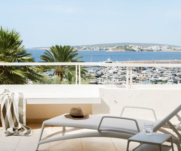 Two-bedroom coastal retreat with panoramic sea vistas in portals nous