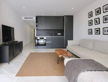 Elegant apartment for sale with panoramic sea views in portals nous