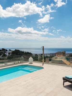 Modern three-bedroom penthouse with private rooftop pool in portals nous