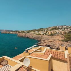Sophisticated sea-view penthouse with expansive terraces in santa ponsa
