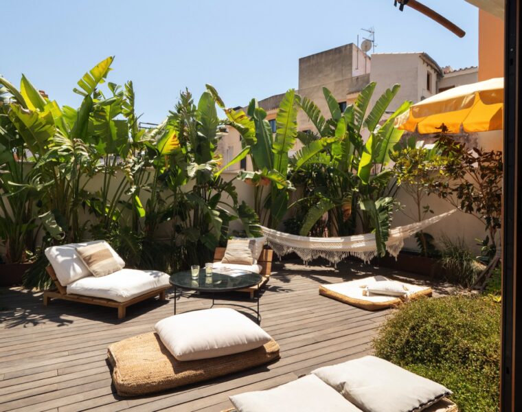 Contemporary two-bedroom duplex with private pool in santa catalina, palma