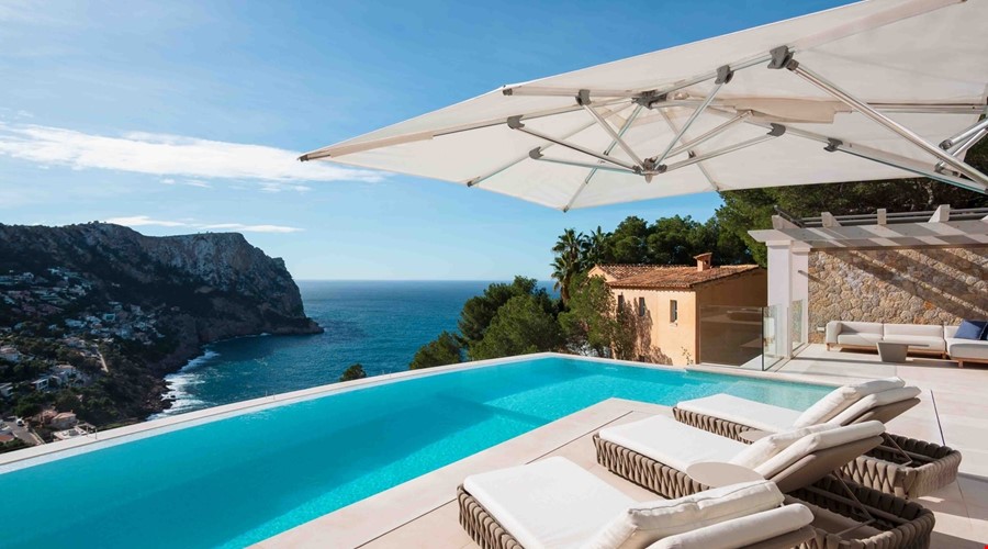 Exquisite contemporary coastal villa for sale with infinity pool in port d’andratx