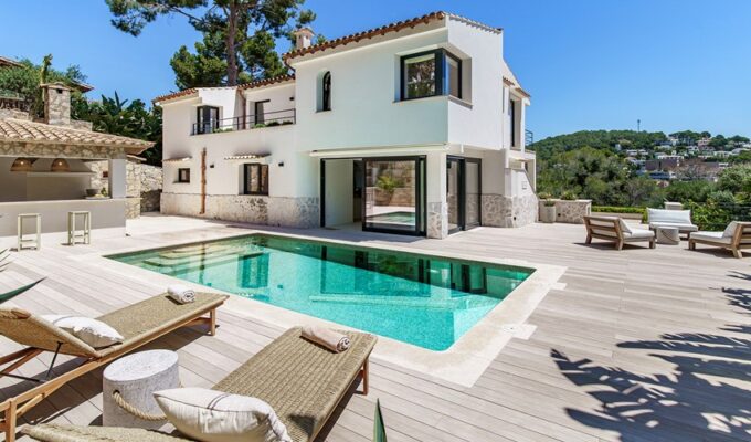 Contemporary sea-view villa with pool and sauna in portals nous