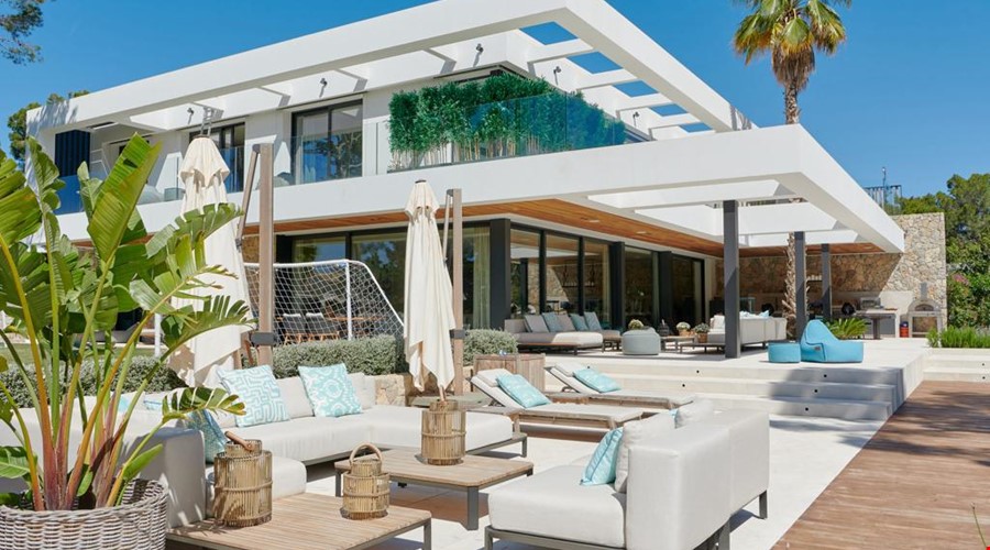 Grand seven-bedroom luxury villa with private wellness sanctuary in santa ponsa