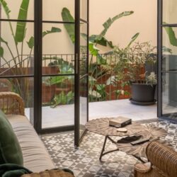 Historic beletage residence with private courtyard for sale in palma