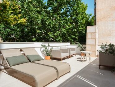 Restored duplex penthouse with private roof terrace for sale in palma