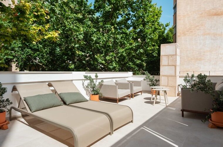 Restored duplex penthouse with private roof terrace for sale in palma