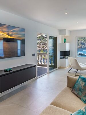 Contemporary sea-view apartment for sale in port d'andratx