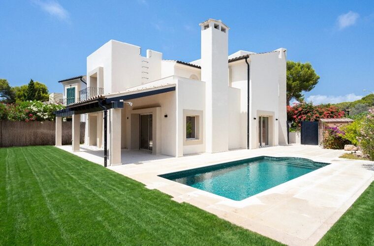 Stylish contemporary villa with private pool and golf course views in santa ponsa