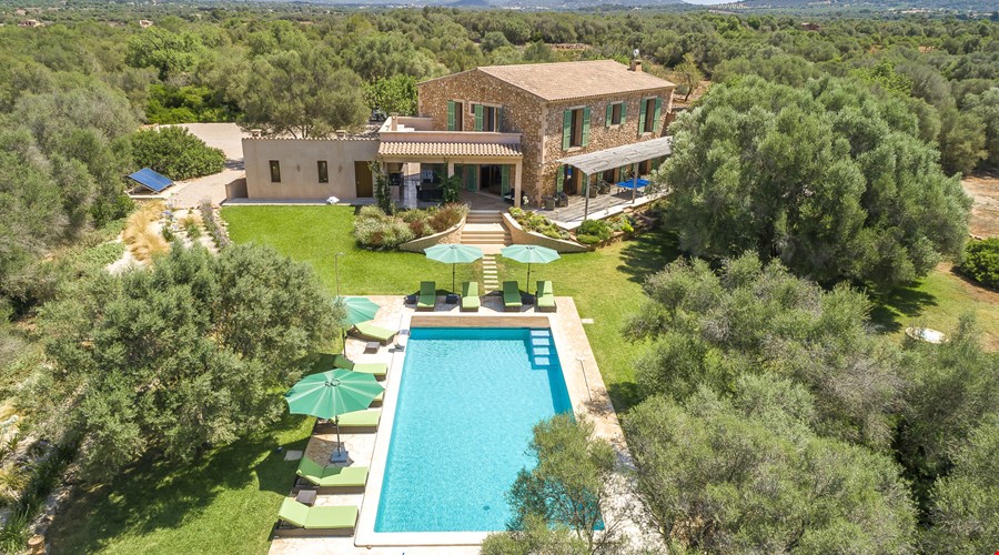 Eco-friendly co-ownership luxury villa with private pool near Santanyí