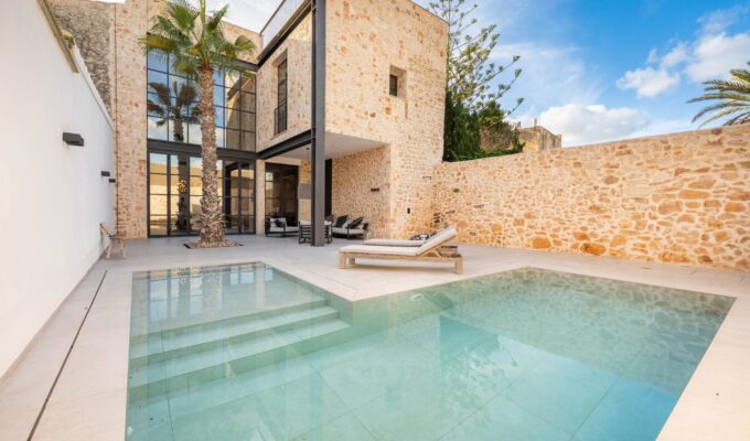 Exquisite contemporary sanctuary with rooftop pool and sauna for sale in santanyí