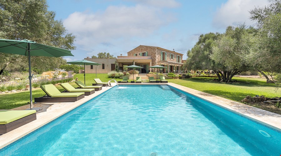 Villa for sale in Santanyi