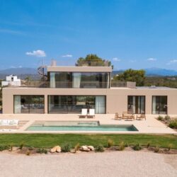 Five-bedroom contemporary villa with sweeping coastal views for sale in son gual