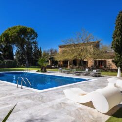 Historic vineyard estate and country house for sale near santa maría del camí