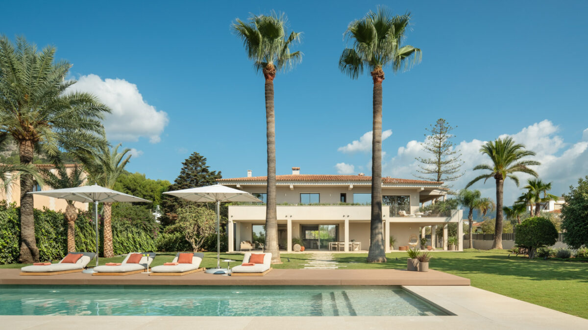 Contemporary designer villa with private spa for sale in Sa Font Seca, Bunyola