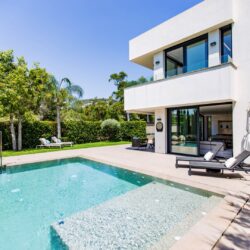 Contemporary designer villa with infinity pool for sale in son vida