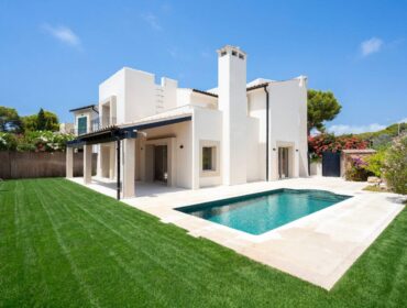Stylish contemporary villa with private pool and golf course views in santa ponsa