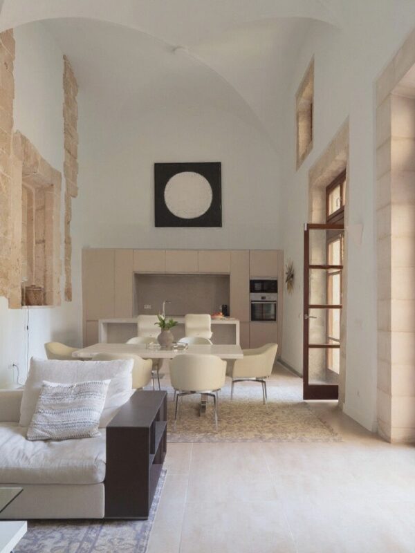 Historical sanctuary with vaulted ceilings and private terrace in palma