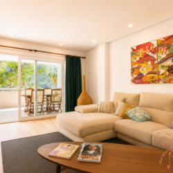 Elegant golf-side retreat with private roof terrace for sale in bendinat