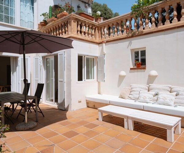 Two-bedroom ground-floor garden residence with private terrace and patio in palma
