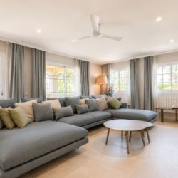 Renovated three-bedroom apartment for sale in santa ponsa