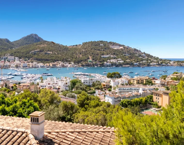 Mediterranean sea view villa with guest accommodation for sale in port d’andratx