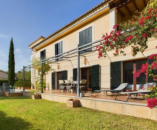 Five-bedroom mediterranean retreat with private pool and guest house for sale in calvià