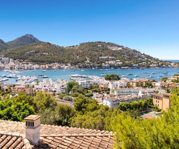 Mediterranean sea view villa with guest accommodation for sale in port d’andratx