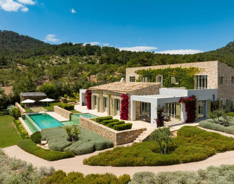 Magnificent mediterranean estate with coastal views for sale in santanyí