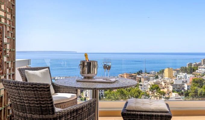 Luxurious penthouse with private rooftop jacuzzi for sale in cala major