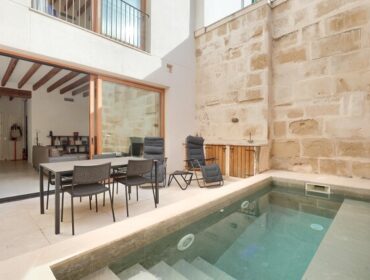 Restored historic townhouse with private pool for sale in pollensa