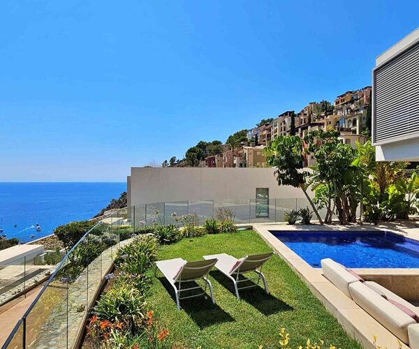 Exquisite contemporary villa with premium interiors and private pool in port d'andratx