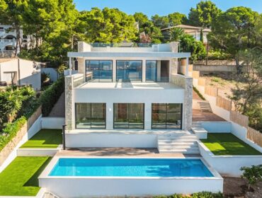 Exquisite contemporary villa with sweeping sea views and private pool in portals nous