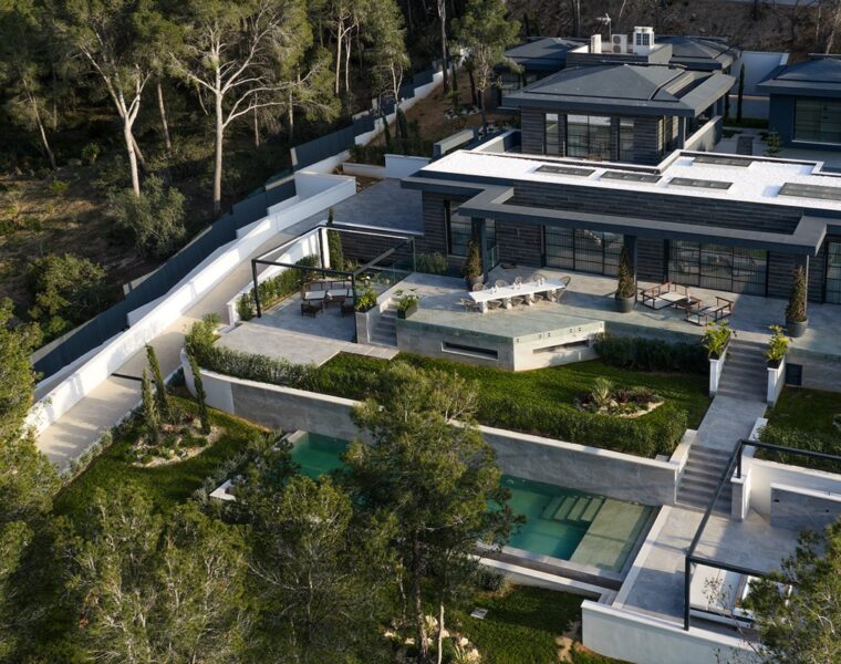 Contemporary six-bedroom architectural masterpiece villa for sale in santa ponsa