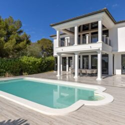 Stately mediterranean villa with private south-facing pool in santa ponsa