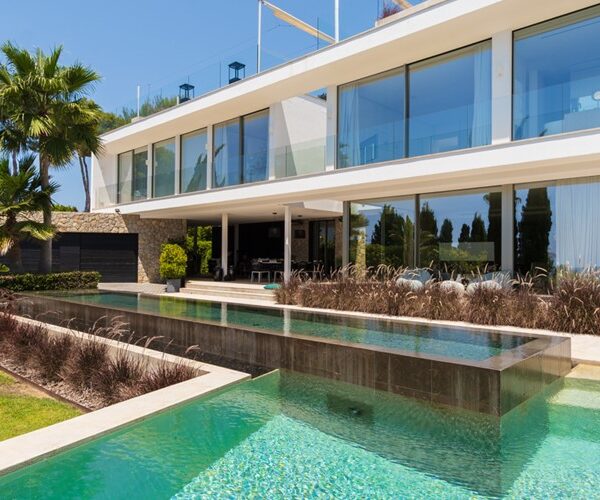 Contemporary five-bedroom villa with rooftop terrace and coastal vistas in sol de mallorca