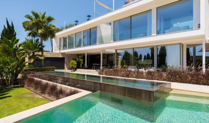 Contemporary five-bedroom villa with rooftop terrace and coastal vistas in sol de mallorca