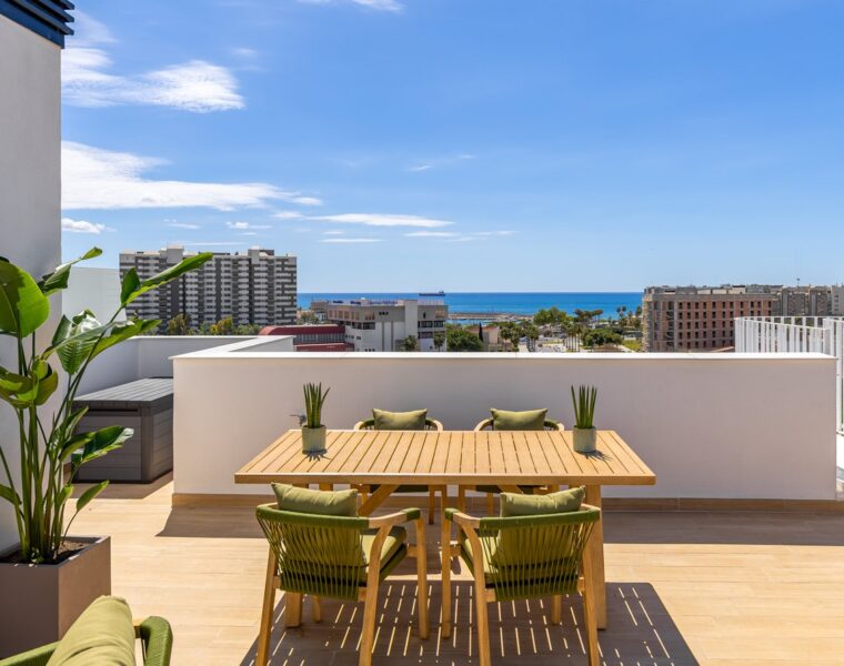 Modern coastal apartment with private roof terrace and sea views for sale in portixol, palma
