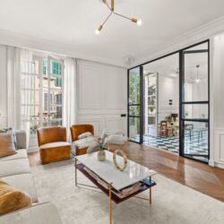 Grand architectural residence with guest apartment and private terrace for sale in palma