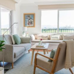 Coastal living apartment with expansive private terrace for sale in palma
