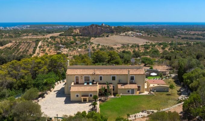 Mediterranean country house with holiday license and coastal views for sale in artà