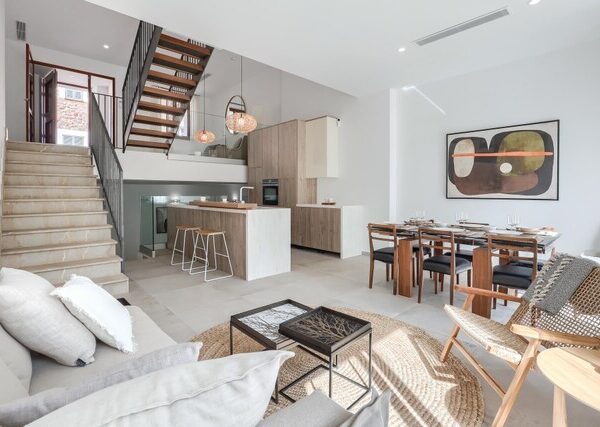 Modern four-bedroom townhouse with heated pool and citrus garden in fornalutx