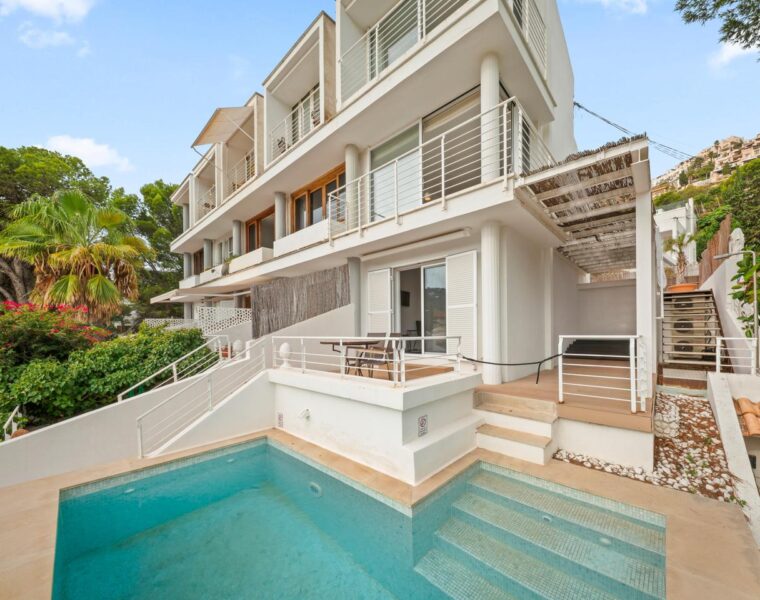 Contemporary townhouse with private pool and harbour views for sale in port d’andratx