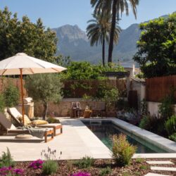 Contemporary four-bedroom townhouse with saltwater pool for sale in sóller