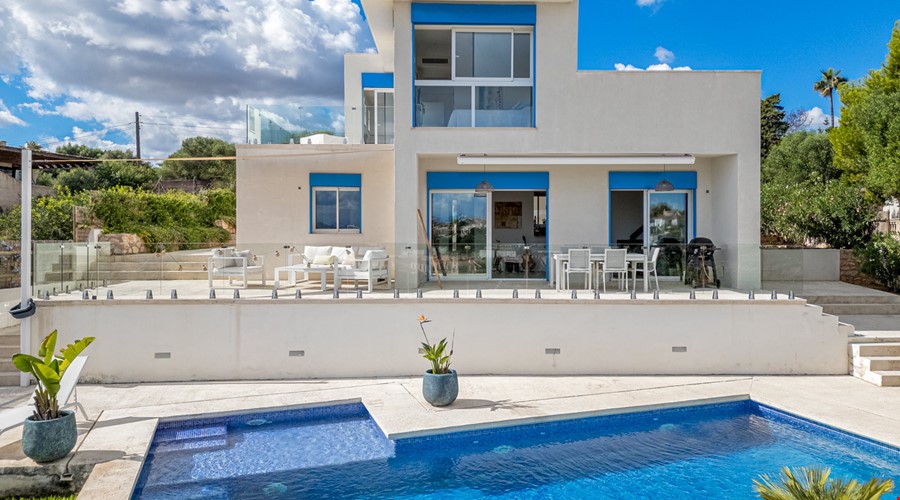 Villa for sale in Arta Villa for sale in Arta