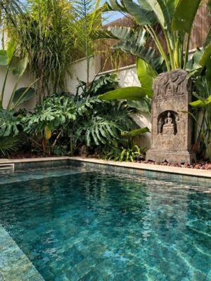 Exquisite renovated mediterranean villa with heated pool and rooftop terrace in bendinat