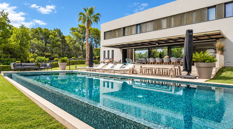 Contemporary six-bedroom sanctuary bordering nature in Santa Ponsa